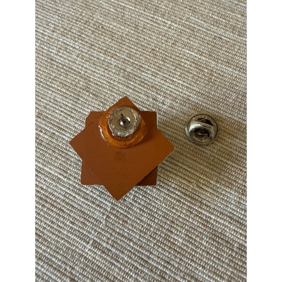 Vintage Geometric Brooch Pin With Blue & Clear Acrylic Layered Design Tiny - Picture 6 of 14